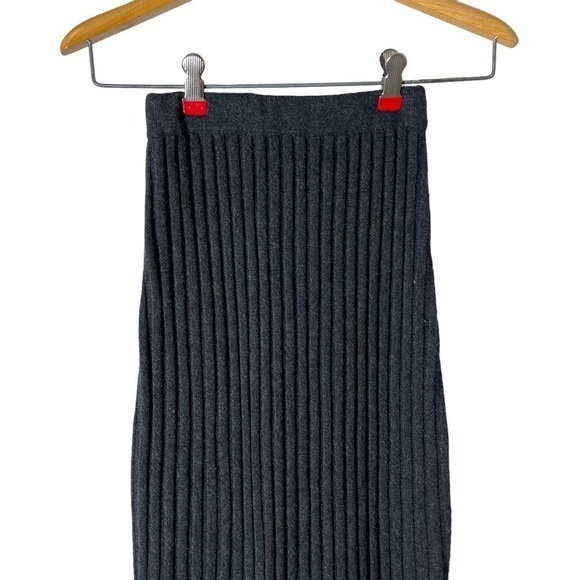GREY VEN The Hutton Cashmere Blend Ribbed Midi Skirt - Picture 4 of 8